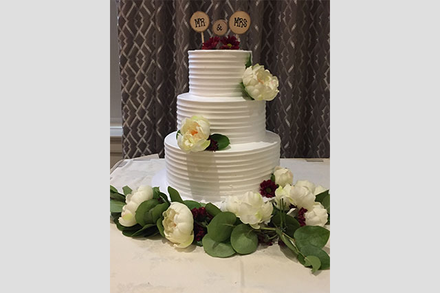 Wedding Cake at Serafresca